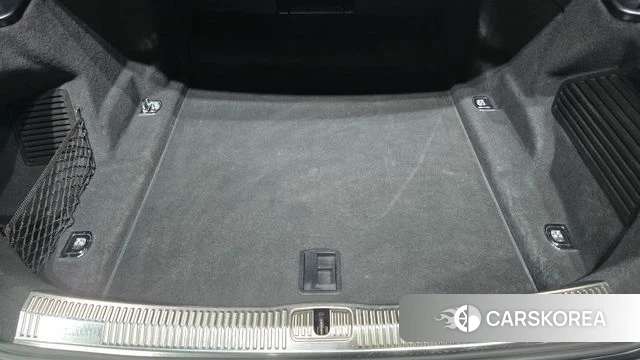 Audi A8 (D5) id 4551076 из Кореи 28