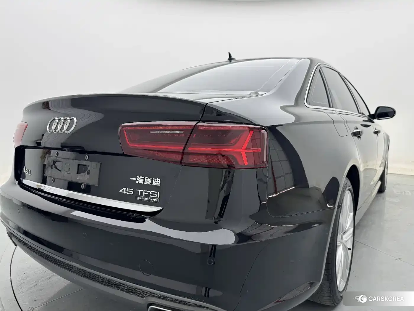 Audi A6L id 4600887 из Китая 28