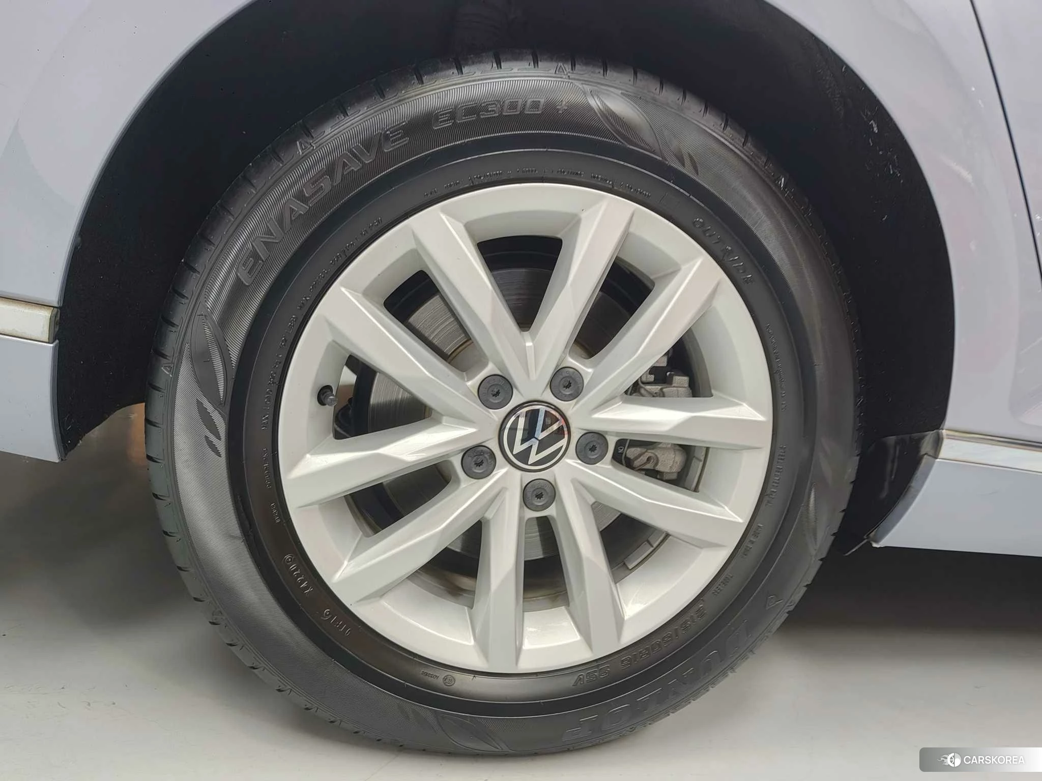 Volkswagen Magotan id 4452124 из Китая 28