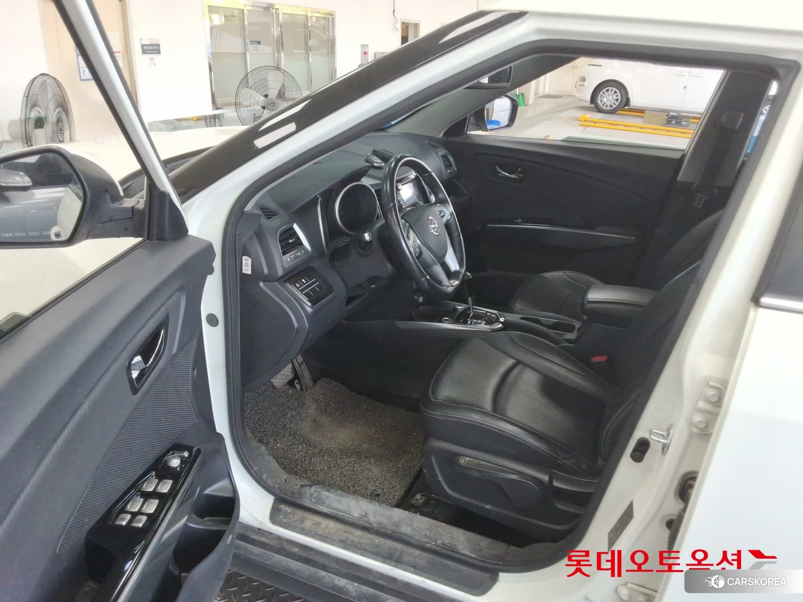 SsangYong Tivoli id 4498461 из Кореи 28