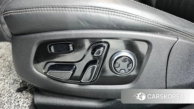 Genesis G90 id 4702906 из Кореи 28