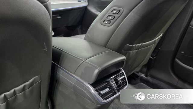 Hyundai The New Grandeur IG Hybrid id 4745054 из Кореи 28