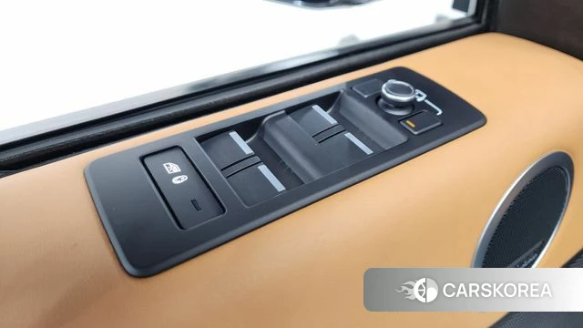 Land Rover Discovery 5 id 4581670 из Кореи 28