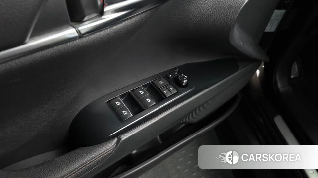 Toyota Camry (XV70) id 4581939 из Кореи 28