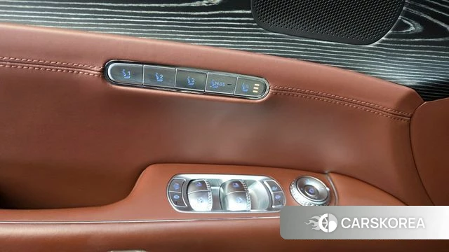 Genesis G90 (RS4) id 4186828 из Кореи 28