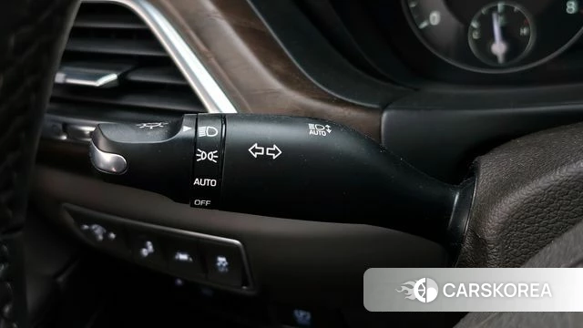 Genesis G90 id 4293702 из Кореи 28