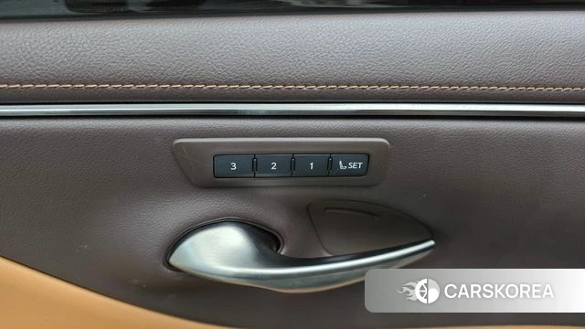 Lexus ES300h 7th generation id 4785466 из Кореи 28