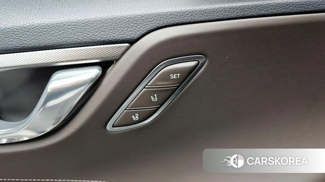 Hyundai The New Grandeur IG Hybrid id 4656726 из Кореи 28