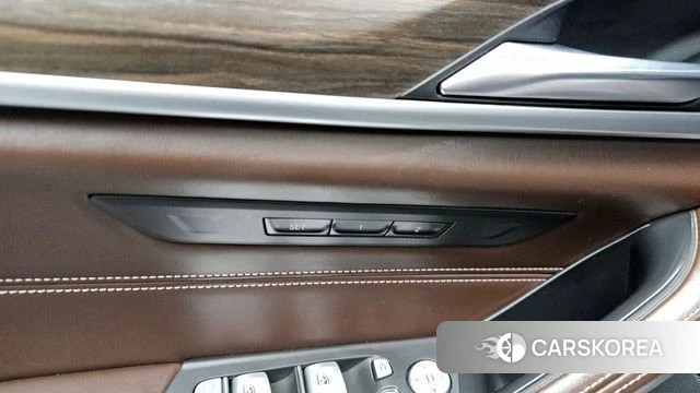 BMW 5 Series (G30) id 4356461 из Кореи 28