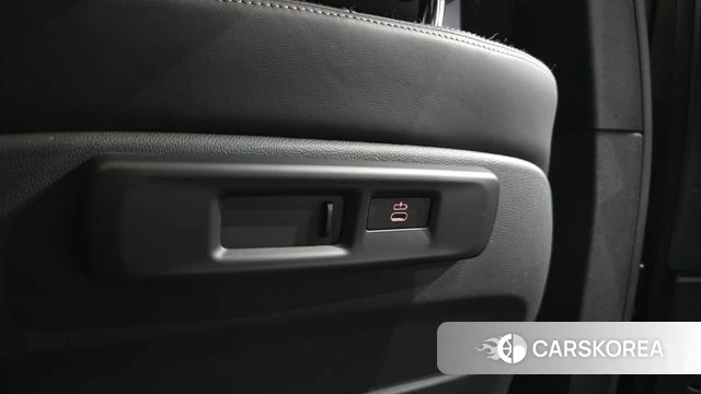 BMW X6 (G06) id 4224046 из Кореи 28