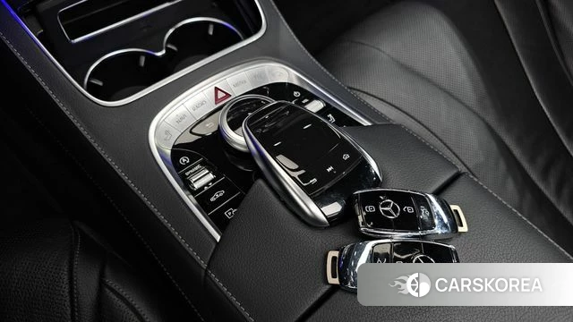 Mercedes-Benz S-Class W222 id 4356883 из Кореи 28