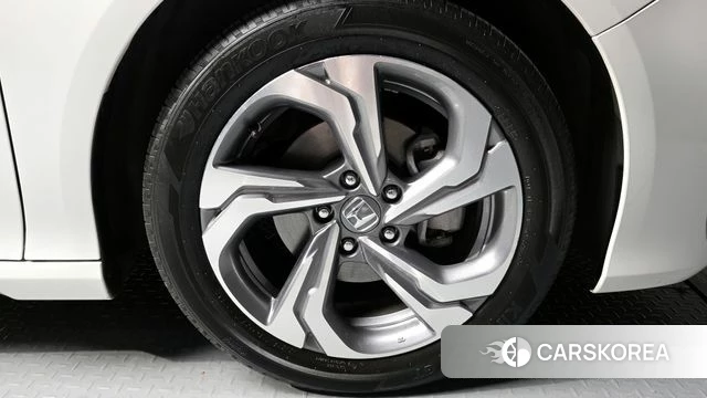 Honda Accord 10th Generation id 4331304 из Кореи 28