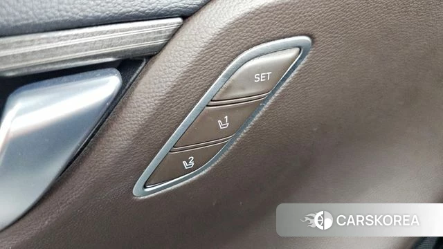 Hyundai Grandeur IG id 4430404 из Кореи 28