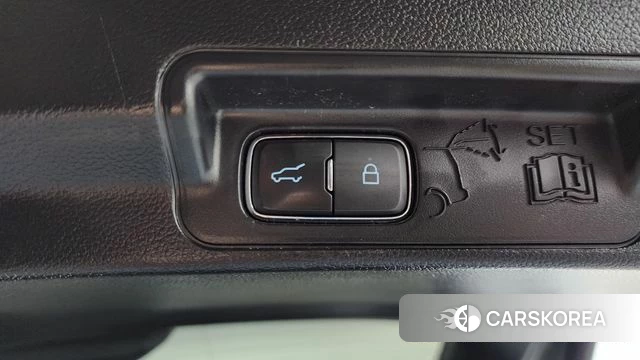 Ford Explorer 6th Generation id 4863645 из Кореи 28