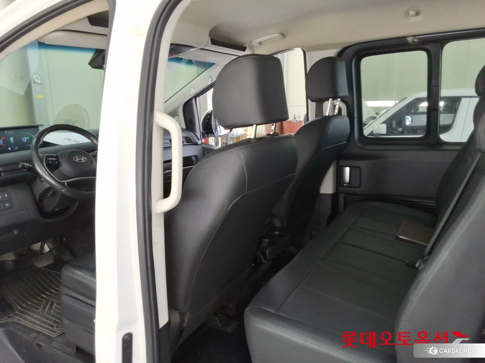 Hyundai Staria Hybrid id 4902398 из Кореи 28