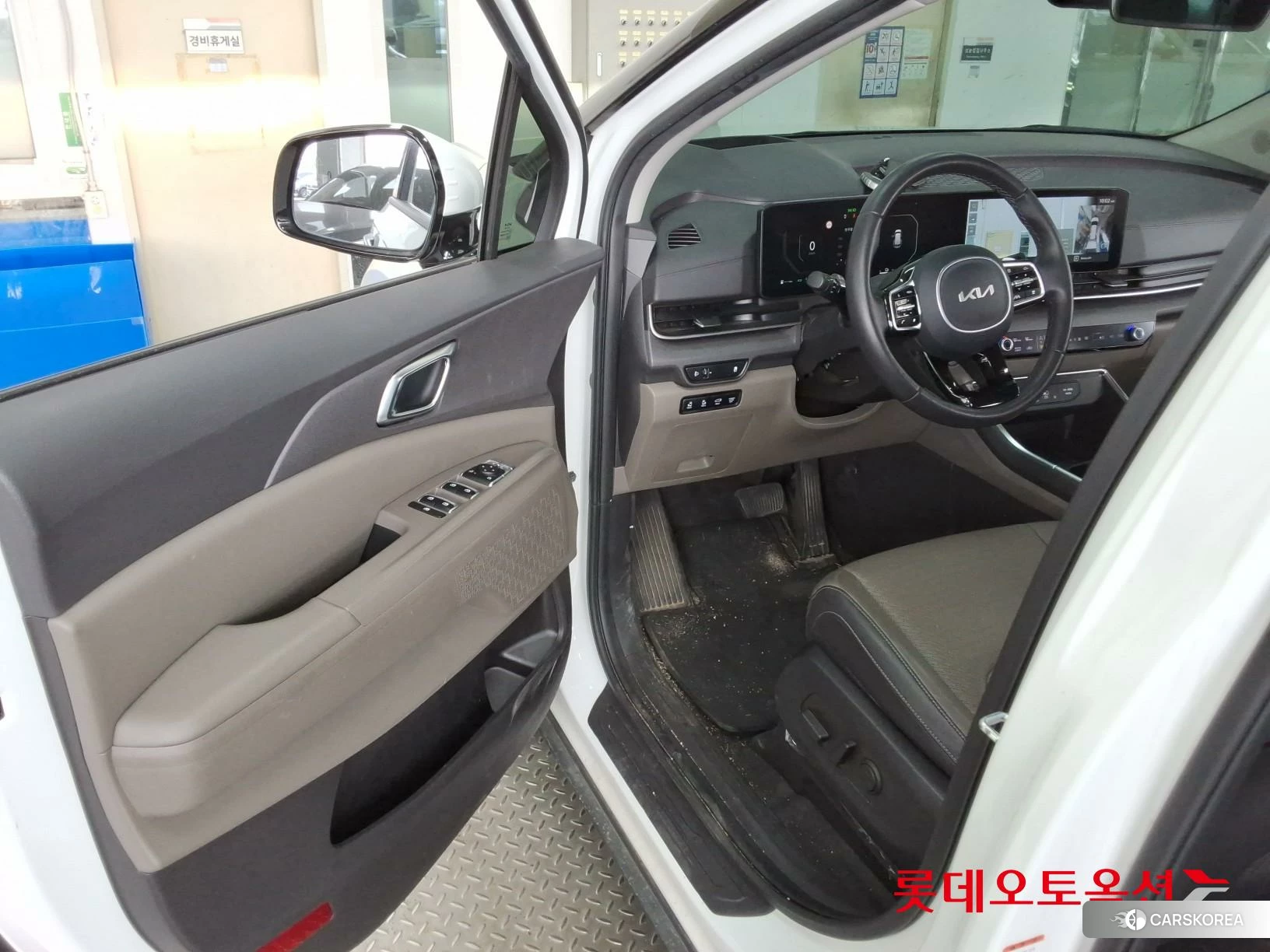 Kia Carnival Hybrid id 3888408 из Кореи 28
