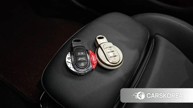Mini Cooper Clubman id 4682311 из Кореи 28