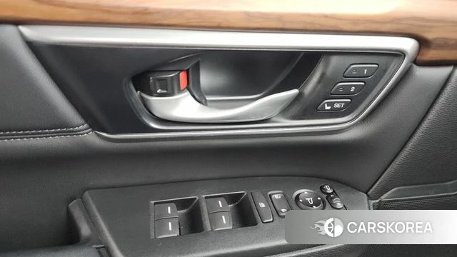 Honda CR-V 5th generation id 4308940 из Кореи 28