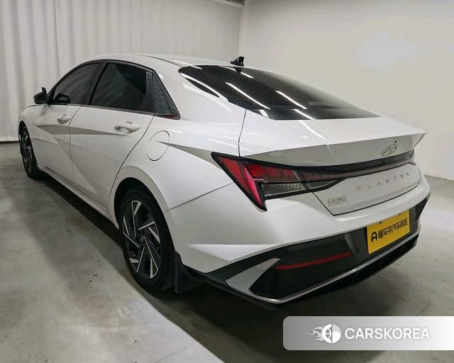 Hyundai Elantra id 4313888 из Китая 28