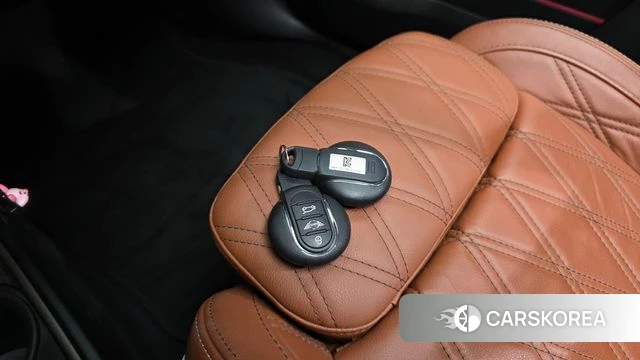 Mini Cooper S Countryman id 4593679 из Кореи 28