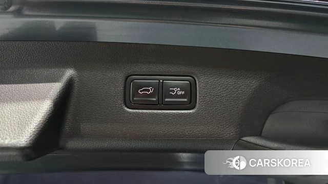 Kia Carnival 4th generation id 4360974 из Кореи 28