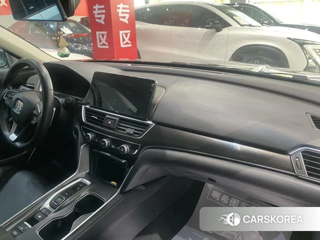 Honda Accord id 4307778 из Китая 28