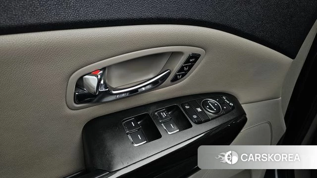Kia The New Carnival id 4930352 из Кореи 28