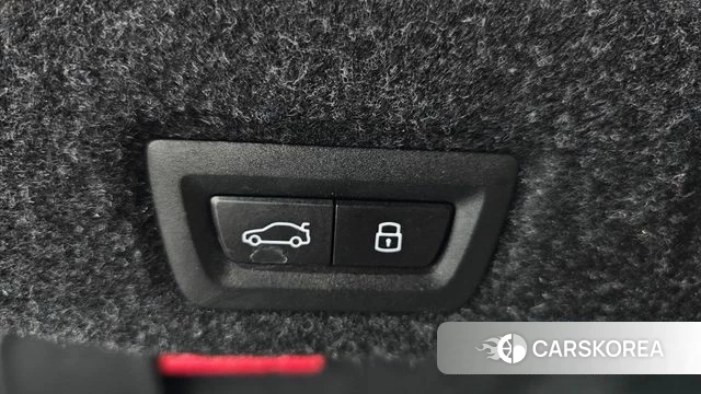 BMW 5 Series (G60) id 4499273 из Кореи 28