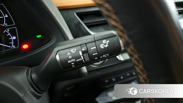 Lexus UX250h id 4667445 из Кореи 28