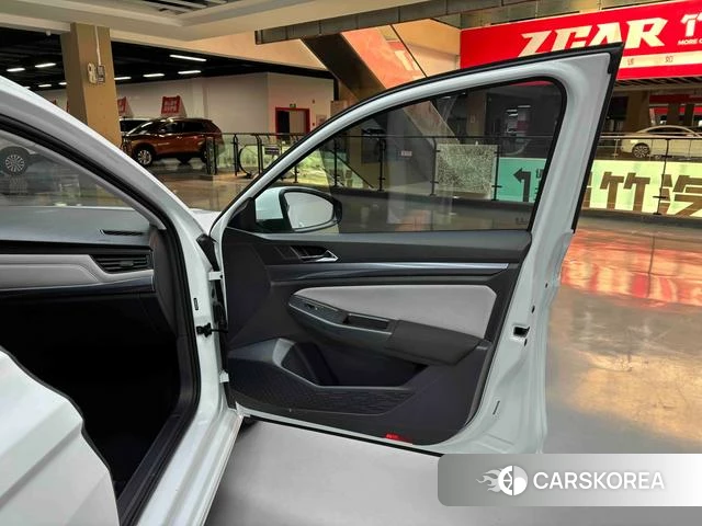 Volkswagen Bora id 4298202 из Китая 28