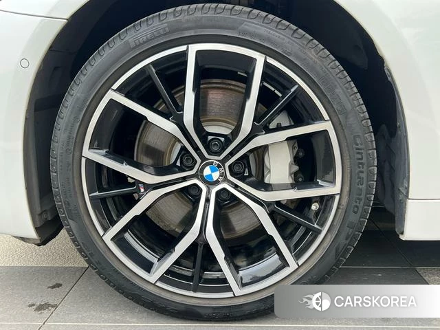 BMW 5 series id 4313841 из Китая 28