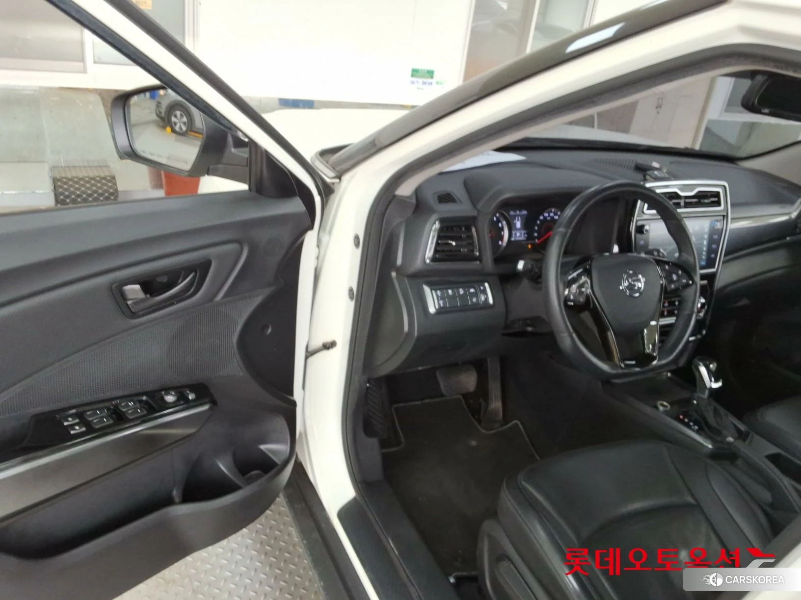 SsangYong Tivoli id 3869465 из Кореи 29