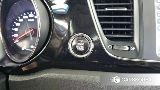 Kia All New Carnival id 4497022 из Кореи 29