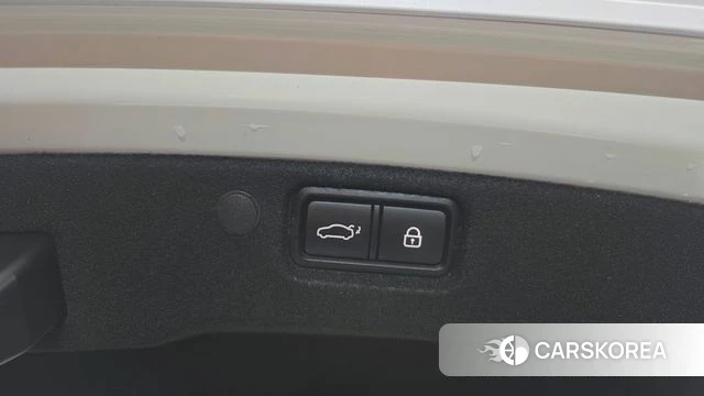 Kia K7 Premier Hybrid id 4595303 из Кореи 29