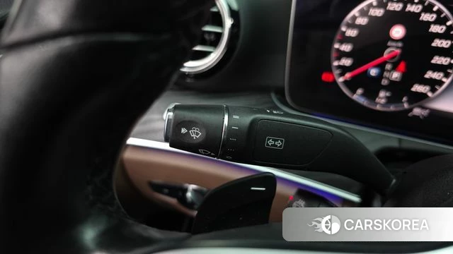 Mercedes-Benz E-Class W213 id 4732219 из Кореи 29