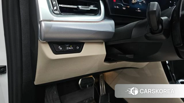 BMW iX1 (U11) id 4242834 из Кореи 29