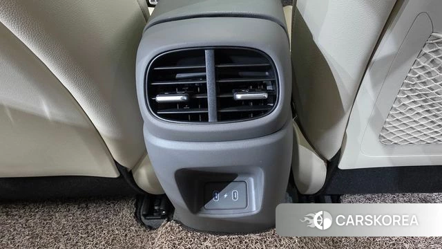 Hyundai The New Avante (CN7) id 4752677 из Кореи 29