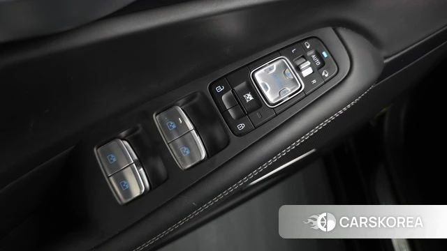 Genesis G90 id 4836184 из Кореи 29