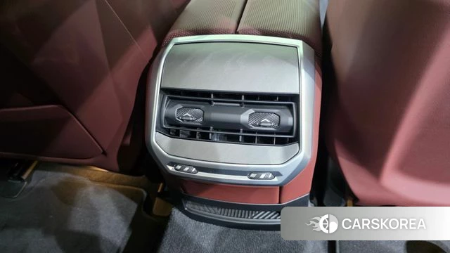 BMW 7 Series (G70) id 4488446 из Кореи 29