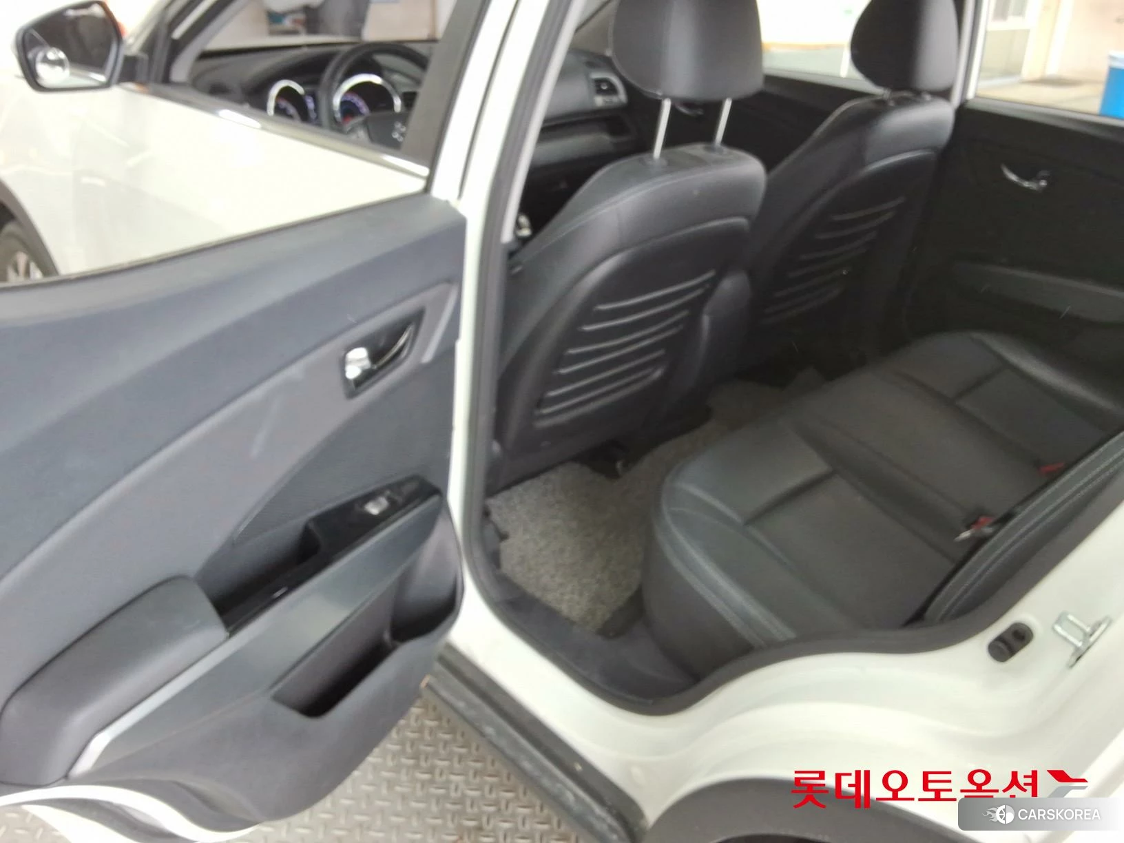 SsangYong Tivoli id 4289659 из Кореи 29
