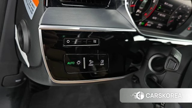 Audi A8 (D5) id 4245025 из Кореи 29