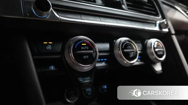 Genesis The New G70 id 4744903 из Кореи 29