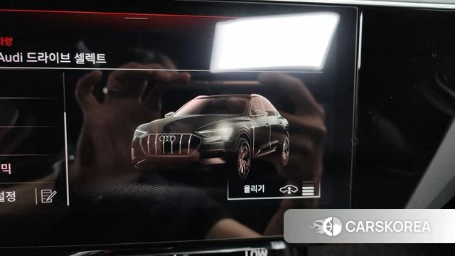 Audi e-Tron id 4476094 из Кореи 29