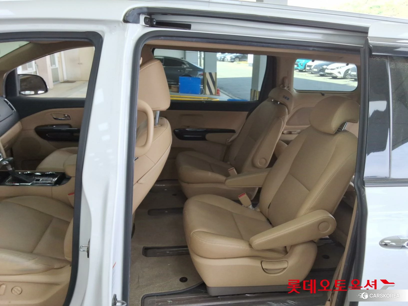 Kia Carnival id 4289554 из Кореи 29