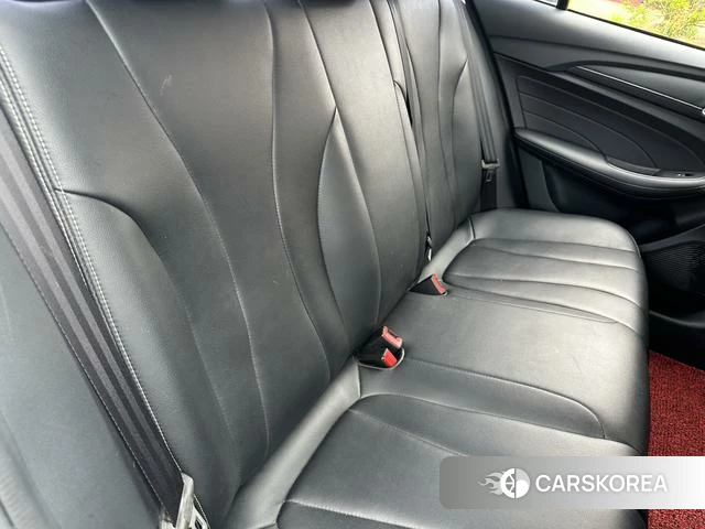 Roewe i5 id 4240316 из Китая 29
