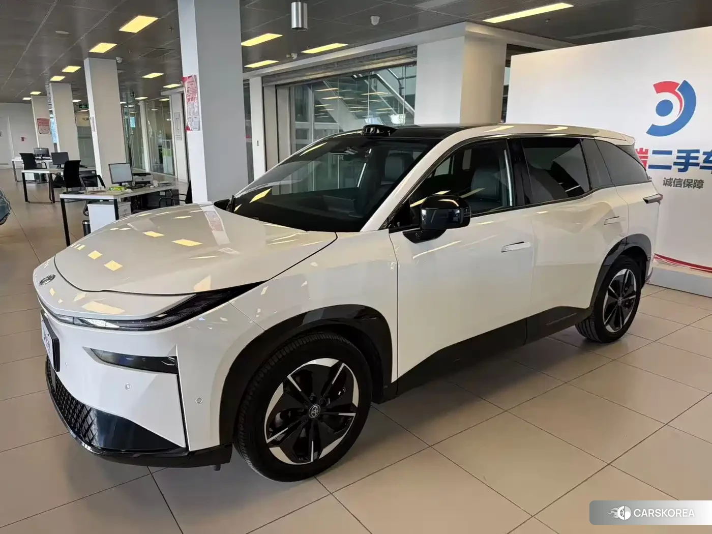 Toyota Platinum Wisdom 3X id 4600626 из Китая 29