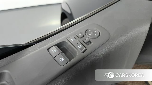 Hyundai Staria id 4308526 из Кореи 29