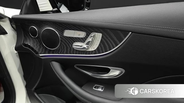 Mercedes-Benz E-Class W213 id 4755217 из Кореи 29
