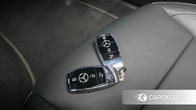 Mercedes-Benz E-Class W213 id 4631841 из Кореи 29