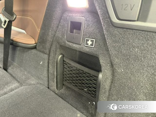 BMW X7 id 4235421 из Китая 29